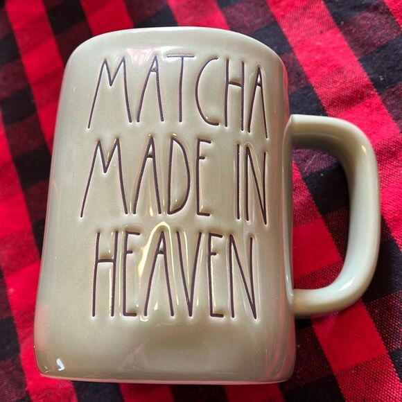 New Rae Dunn mug - Picture 1 of 1